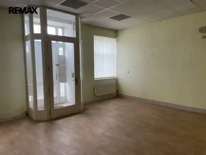 Pronájem obchodního prostoru, Stonařov, 225 m2