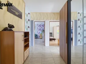 Prodej bytu 3+1, Sokolov, Křížová, 69 m2