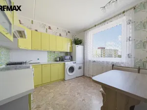Prodej bytu 3+1, Sokolov, Křížová, 69 m2
