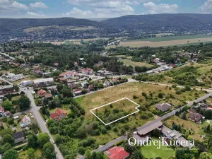 Prodej pozemku pro bydlení, Černošice, 1831 m2