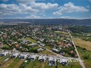 Prodej pozemku pro bydlení, Černošice, 1831 m2