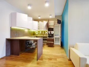 Pronájem bytu 2+kk, Brno - Brno-město, Jakubská, 82 m2