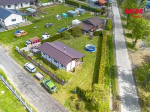 Prodej pozemku pro bydlení, Nepoměřice, 923 m2