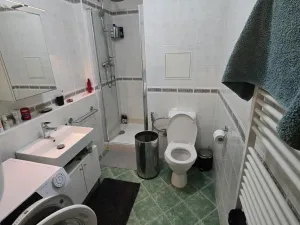 Pronájem bytu 2+kk, Praha - Zbraslav, Neumannova, 41 m2