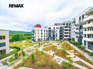 Pronájem bytu 3+kk, Praha - Modřany, Kolmanova, 77 m2