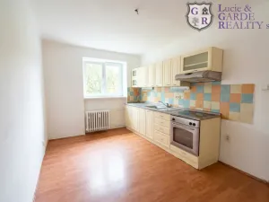 Prodej bytu 2+1, Sezimovo Ústí, Táboritů, 74 m2