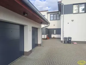 Prodej bytu 2+kk, Holešov, 6. května, 90 m2