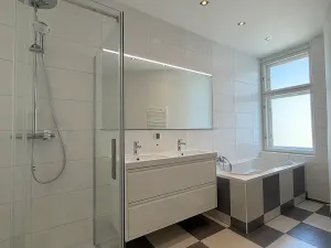 Pronájem bytu 3+1, Praha - Bubeneč, Nad Královskou oborou, 110 m2