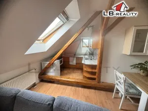 Pronájem bytu 2+kk, Kolín, Zličská, 50 m2