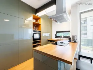 Pronájem bytu 3+kk, Praha - Hrdlořezy, Učňovská, 83 m2