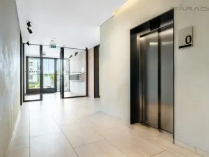 Pronájem bytu 3+kk, Praha - Hrdlořezy, Učňovská, 83 m2
