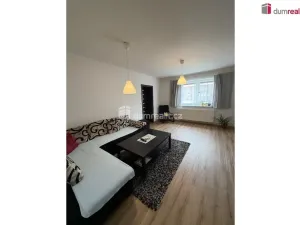 Prodej rodinného domu, Bánov, 128 m2