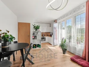 Prodej bytu 2+kk, Praha - Vysočany, Pod Harfou, 60 m2