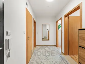 Prodej bytu 2+kk, Praha - Vysočany, Pod Harfou, 60 m2