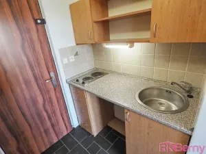 Pronájem bytu 1+kk, Brno, Jedovnická, 23 m2