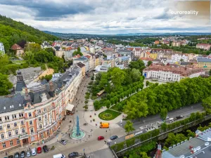 Prodej atypického bytu, Karlovy Vary, T. G. Masaryka, 194 m2