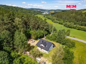 Prodej rodinného domu, Svatá Maří - Trhonín, 187 m2