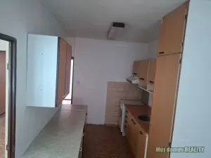 Pronájem bytu 3+1, Praha - Řepy, Na chobotě, 75 m2