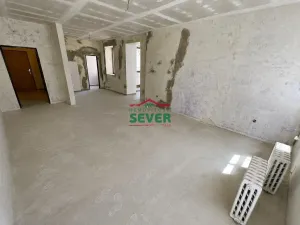 Prodej rodinného domu, Žatec, náměstí Kruhové, 497 m2
