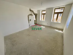 Prodej rodinného domu, Žatec, náměstí Kruhové, 497 m2