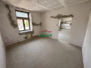 Prodej rodinného domu, Žatec, náměstí Kruhové, 497 m2