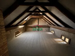 Prodej rodinného domu, Žatec, náměstí Kruhové, 497 m2