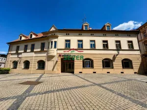 Prodej rodinného domu, Žatec, náměstí Kruhové, 497 m2