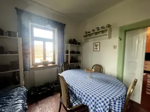 Prodej vícegeneračního domu, Počepice, 180 m2