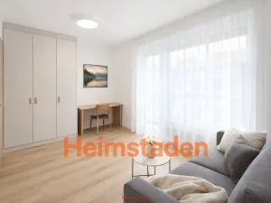 Pronájem bytu 2+1, Praha - Holešovice, Vrbenského, 47 m2