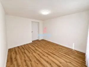 Pronájem bytu 2+kk, Ostrava, Gerasimovova, 52 m2