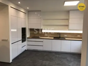 Pronájem bytu 2+kk, Pardubice, Sladkovského, 70 m2