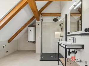 Prodej bytu 3+kk, Jince, Slavíkova, 112 m2