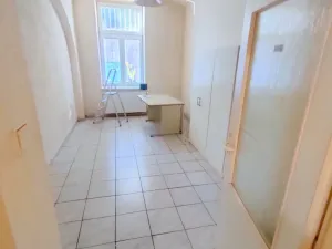 Pronájem bytu 2+kk, Praha - Košíře, Holečkova, 43 m2