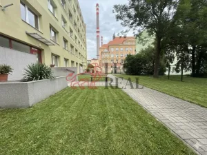 Pronájem bytu 2+kk, Teplice - Řetenice, Rooseveltovo náměstí, 40 m2