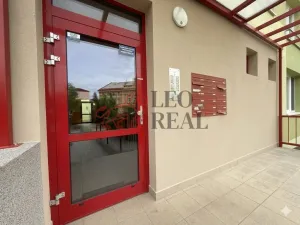 Pronájem bytu 2+kk, Teplice - Řetenice, Rooseveltovo náměstí, 40 m2