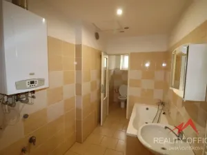 Pronájem bytu 2+kk, Děčín - Děčín II-Nové Město, Příkrá, 45 m2