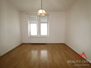 Pronájem bytu 2+kk, Děčín - Děčín II-Nové Město, Příkrá, 45 m2