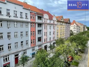 Prodej bytu 2+kk, Praha, Jaselská, 59 m2