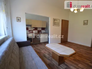 Pronájem bytu 2+kk, Praha - Vršovice, Kišiněvská, 53 m2