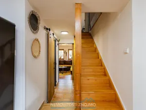 Prodej rodinného domu, Hluboké Mašůvky, 80 m2