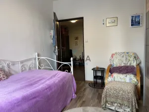 Prodej bytu 3+1, Hrádek - Nová Huť, 1. máje, 67 m2