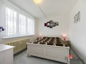 Prodej bytu 3+1, Toužim, Sídliště, 67 m2