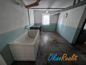 Prodej atypického bytu, Přerov - Přerov I-Město, Kosmákova, 200 m2
