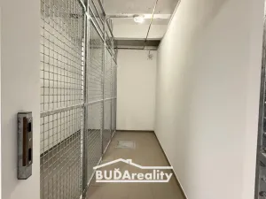 Pronájem bytu 2+kk, Otrokovice, tř. Osvobození, 40 m2