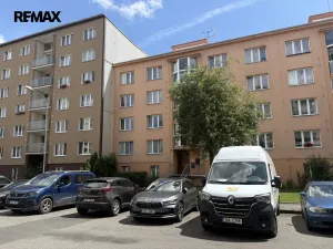 Prodej bytu 3+1, Karlovy Vary - Rybáře, Chomutovská, 67 m2