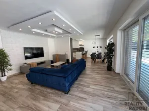 Pronájem rodinného domu, Šardice, 172 m2