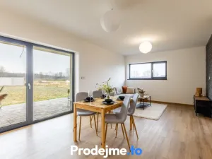 Prodej rodinného domu, Hevlín, 113 m2