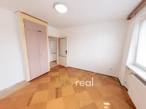Pronájem bytu 3+1, Hodonín, 75 m2