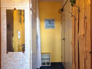 Prodej bytu 2+1, Karlovy Vary, Západní, 53 m2