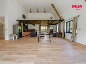 Prodej rodinného domu, Králův Dvůr - Křižatky, 156 m2